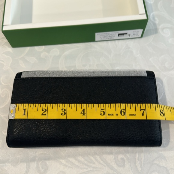 ♠️ Kate spade colorblock continental wallet with removable card wallet. - Picture 9 of 14